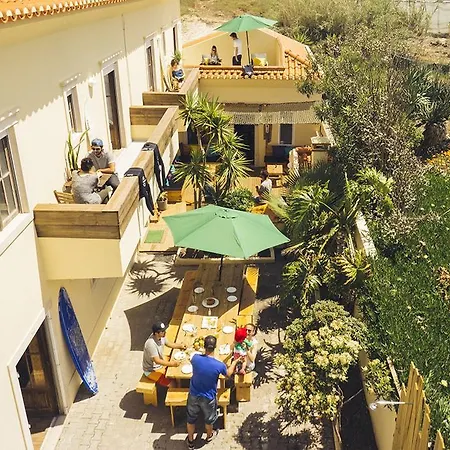 Cliff Surf House Hostel Santa Cruz (Oeste)