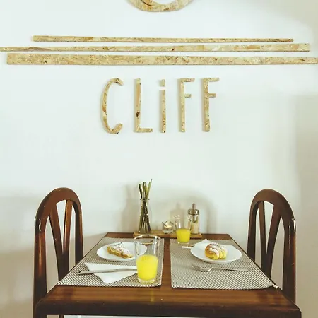 Cliff Surf House Santa Cruz (Oeste)
