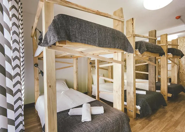 Hostel Cliff Surf House *