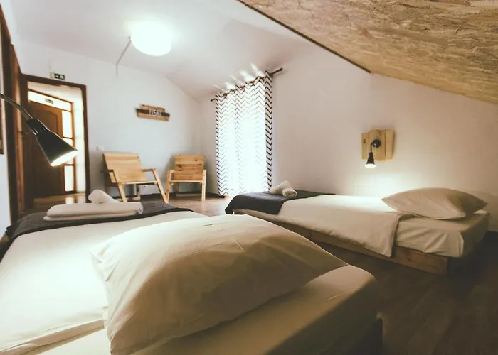 Cliff Surf House Hostel