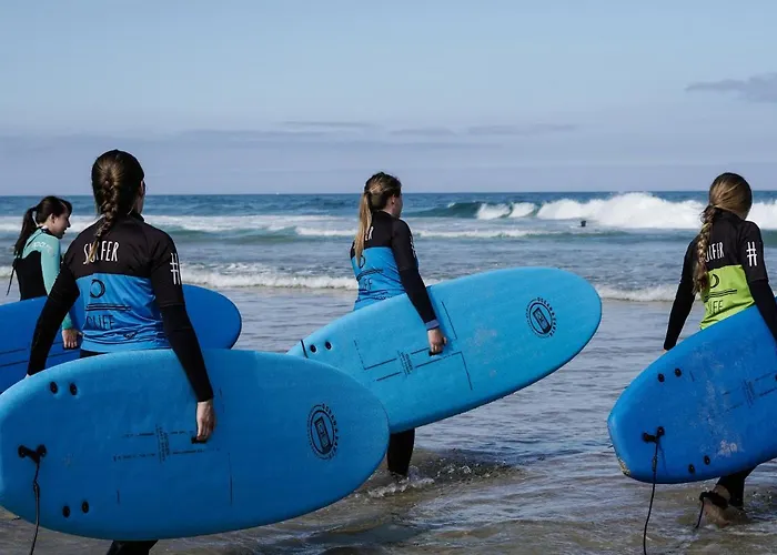 Cliff Surf House Hostel
