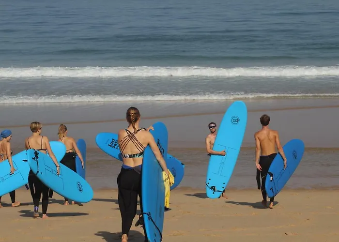 Cliff Surf House Hostel